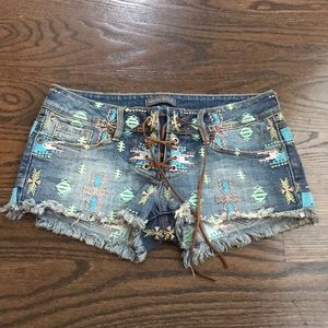 Kendal & Kylie Lace Up Shorts.